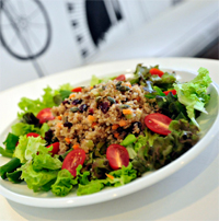 Gulf Weekly Quinoa Delight Salad