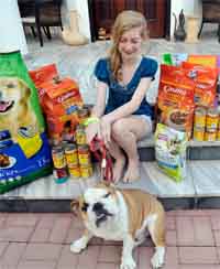 Gulf Weekly A helping hand for strays