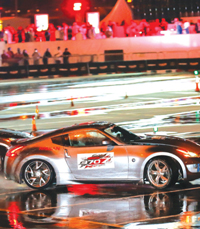 Gulf Weekly Twin vehicle Guinness drifting record