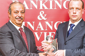 Gulf Weekly Batelco honoured