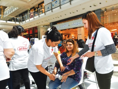 Gulf Weekly Mall customers flock for healthy heart check-up