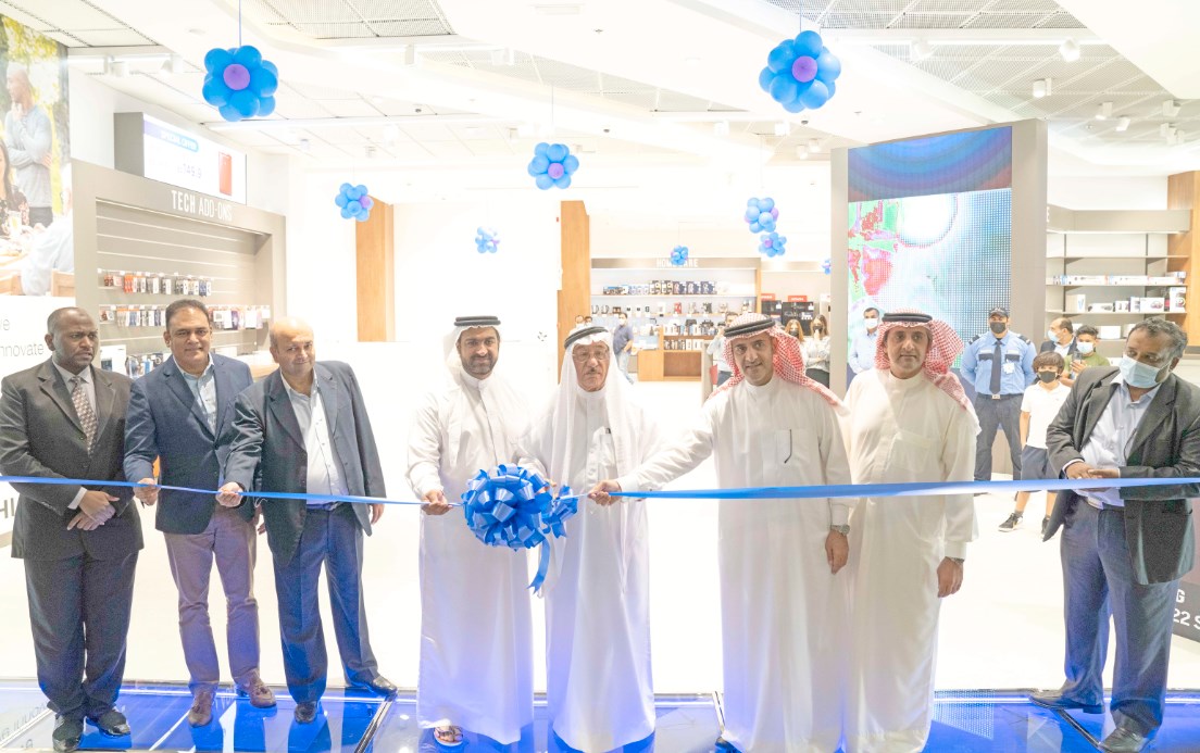 Gulf Weekly Multi-brand electronics showroom opens at Riffa mall