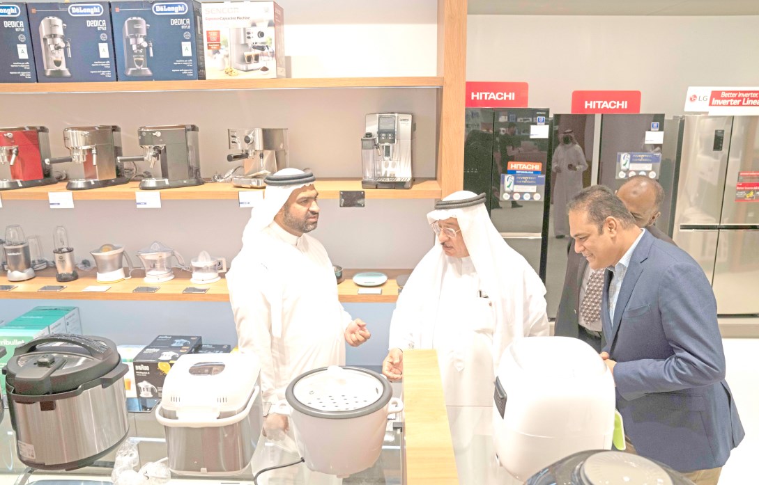 Gulf Weekly Multi-brand electronics showroom opens at Riffa mall