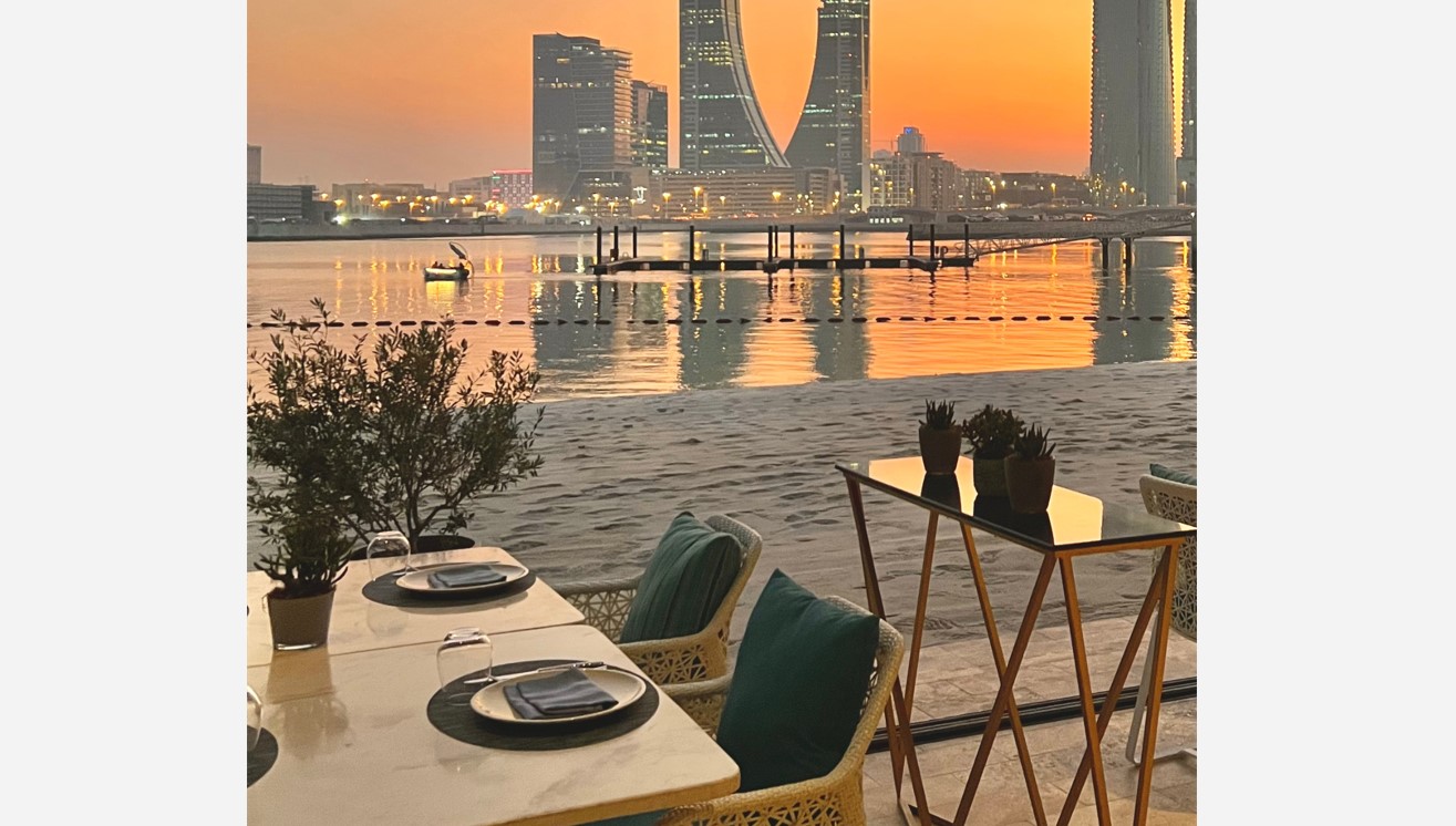 Gulf Weekly Gourmet bites and vibrant evenings! 